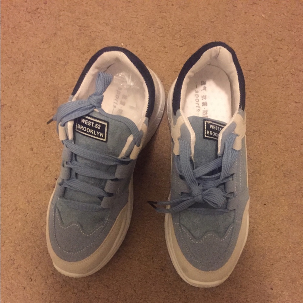 Shoes⛰ Size 8